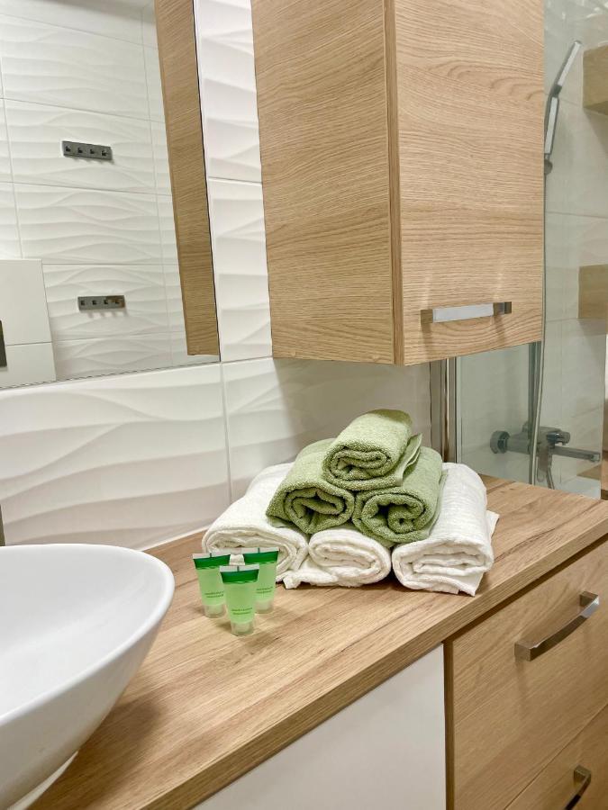 Apartments Sleep & Go Modlin Airport Nowy Dwór Mazowiecki Kültér fotó